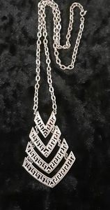Vintage Signed Lisner necklace